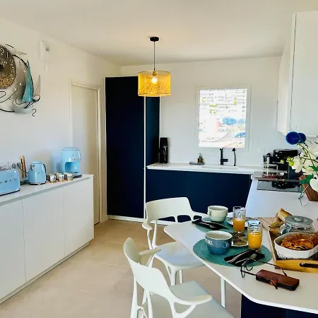 En Balagne Ile Rousse De T3 Vue Apartment