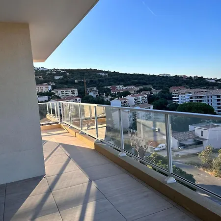 En Balagne Ile Rousse De T3 Vue LʼÎle-Rousse