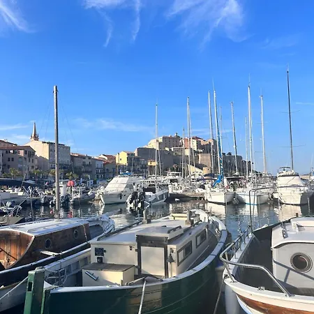 Apartment En Balagne Ile Rousse De T3 Vue LʼÎle-Rousse