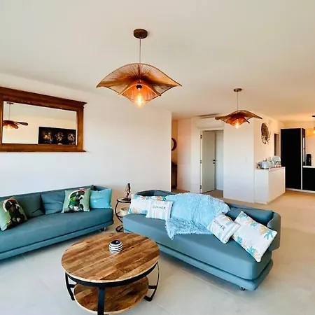 Apartment En Balagne Ile Rousse De T3 Vue *